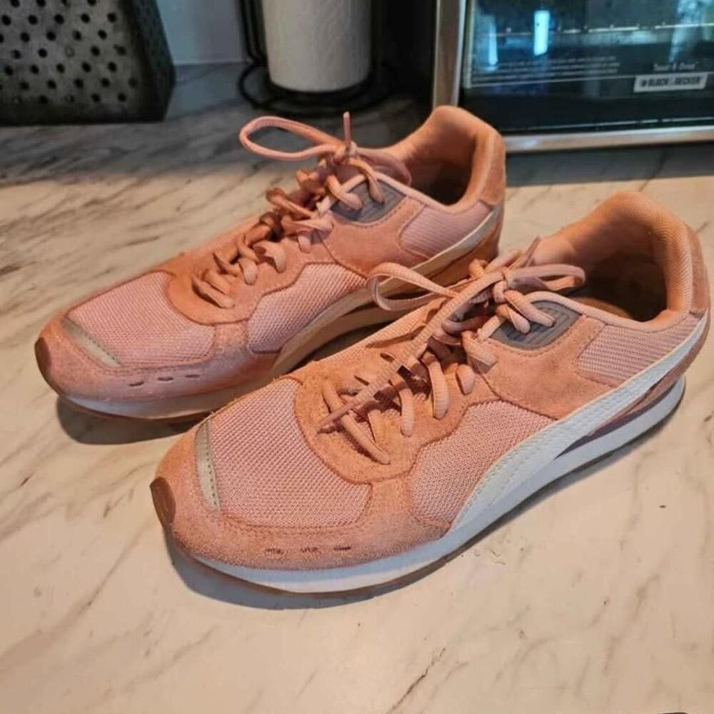 Puma Women's Pink Trainers